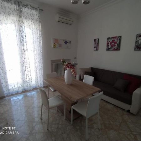 Via Marzano 67 Hotel Porto Cesareo Kültér fotó