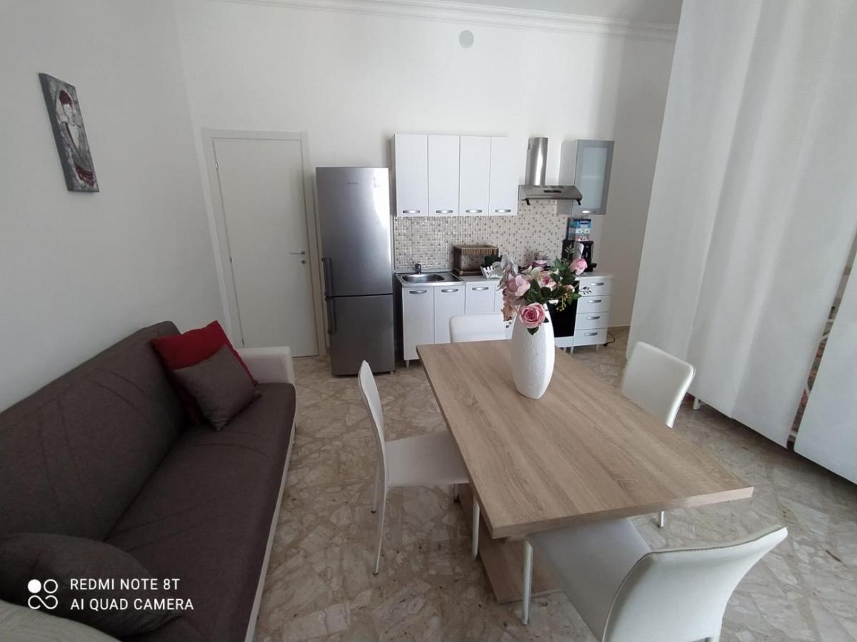 Via Marzano 67 Hotel Porto Cesareo Kültér fotó